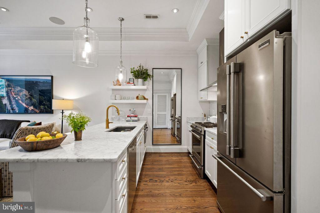 1222 11TH STREET NW Unit: 2