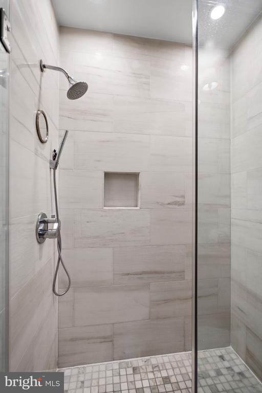 1222 11TH STREET NW Unit: 2