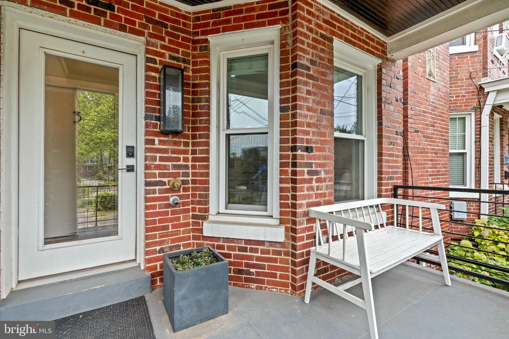 5622 13TH STREET NW Unit: 2