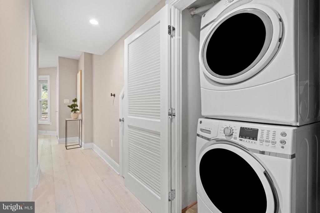 5622 13TH STREET NW Unit: 2