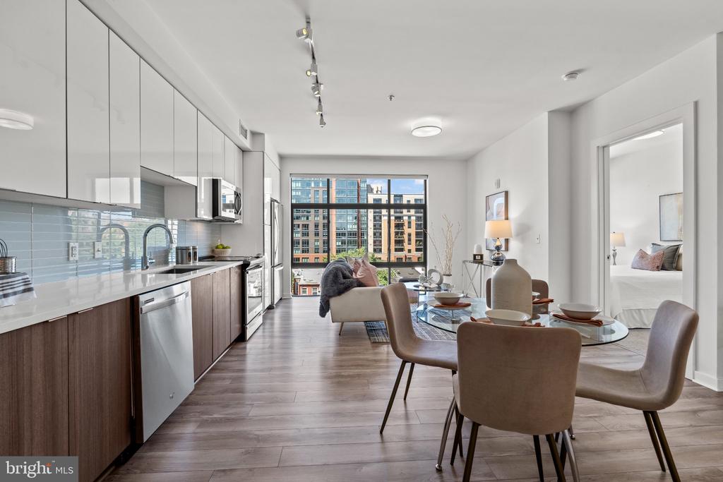 911 2ND STREET NW Unit: 505