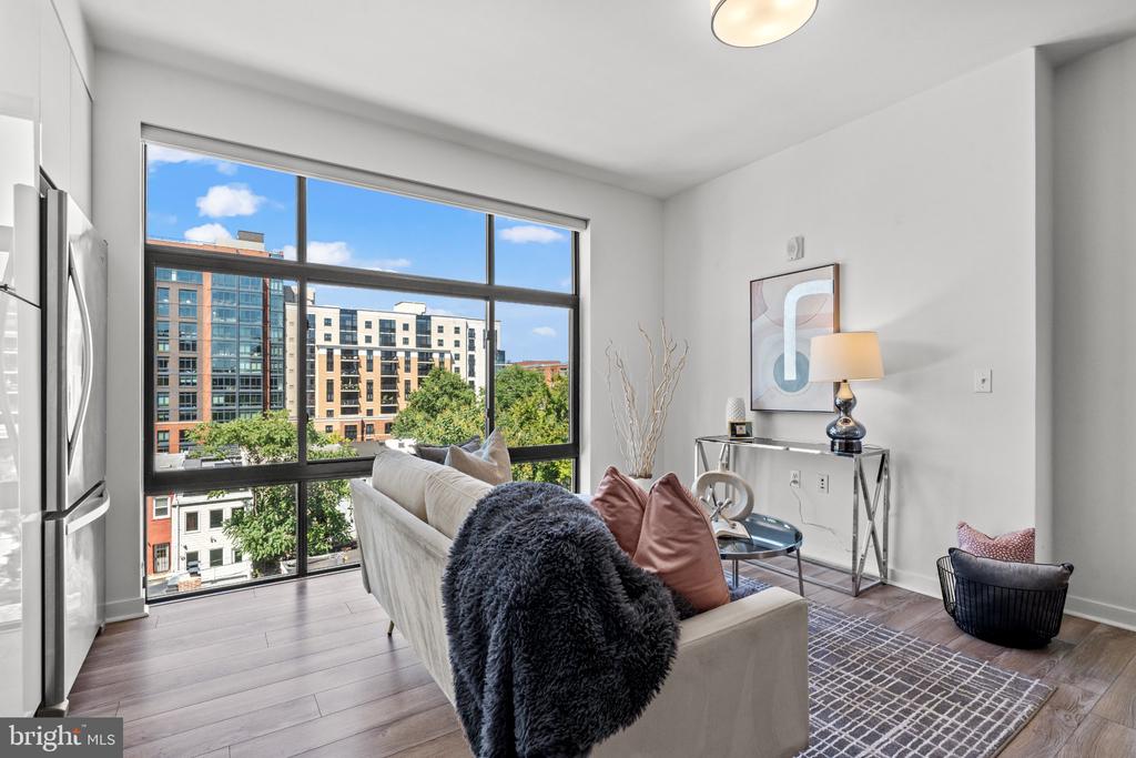 911 2ND STREET NW Unit: 505
