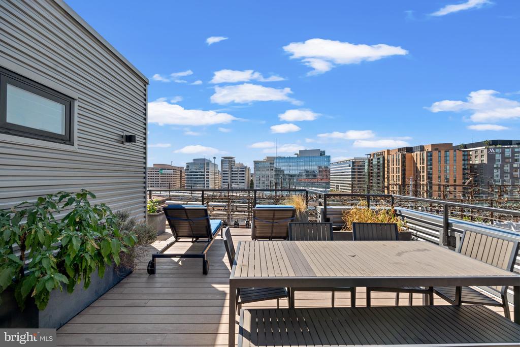 911 2ND STREET NW Unit: 505