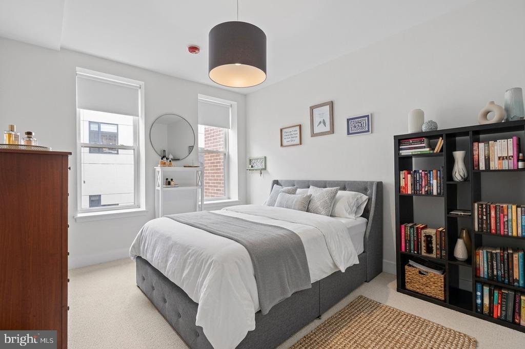 1418 W NW Unit: 403