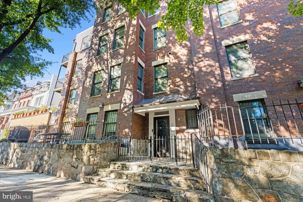 1200 EUCLID STREET NW Unit: 1
