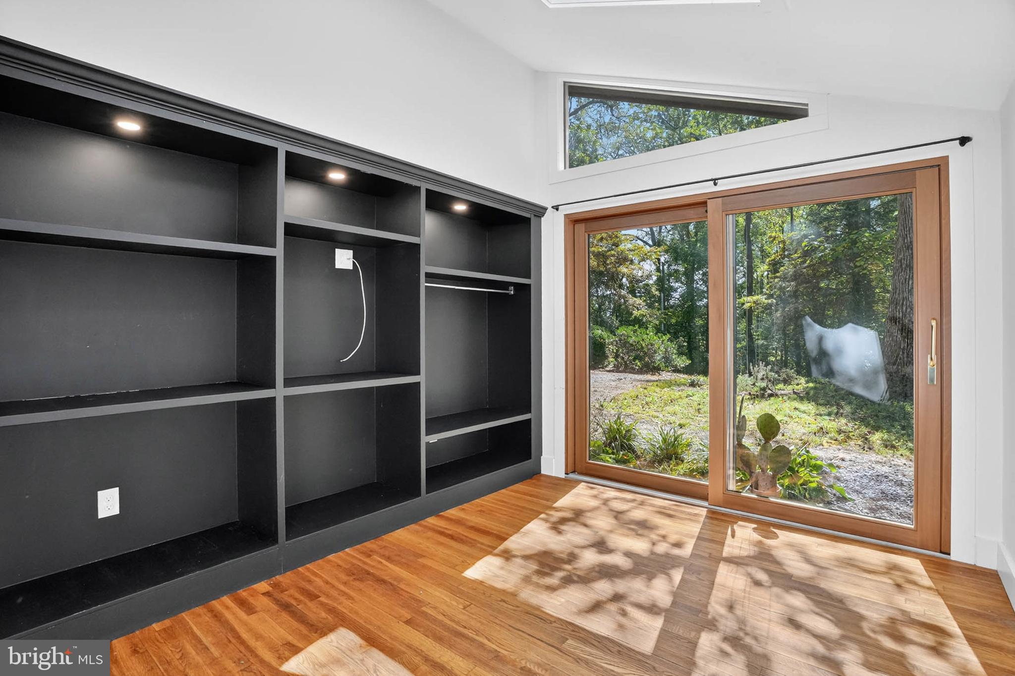 3030 EDGEWATER DRIVE