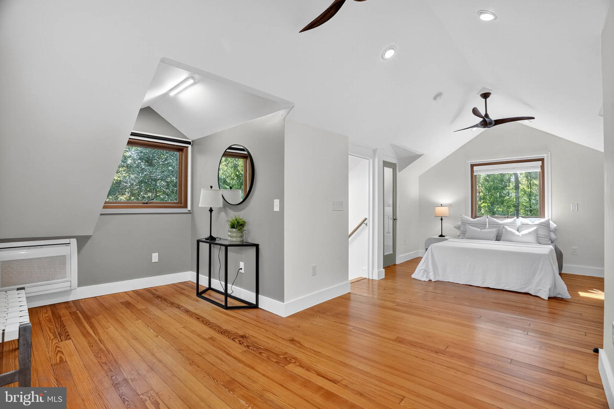 3030 EDGEWATER DRIVE