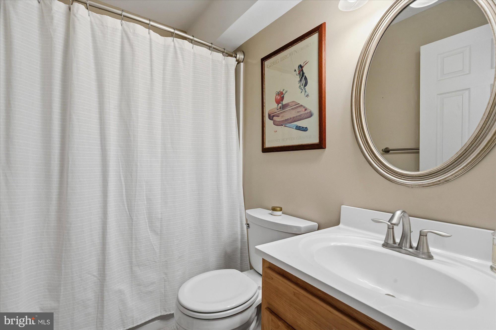 3704 EAGLES NEST COURT