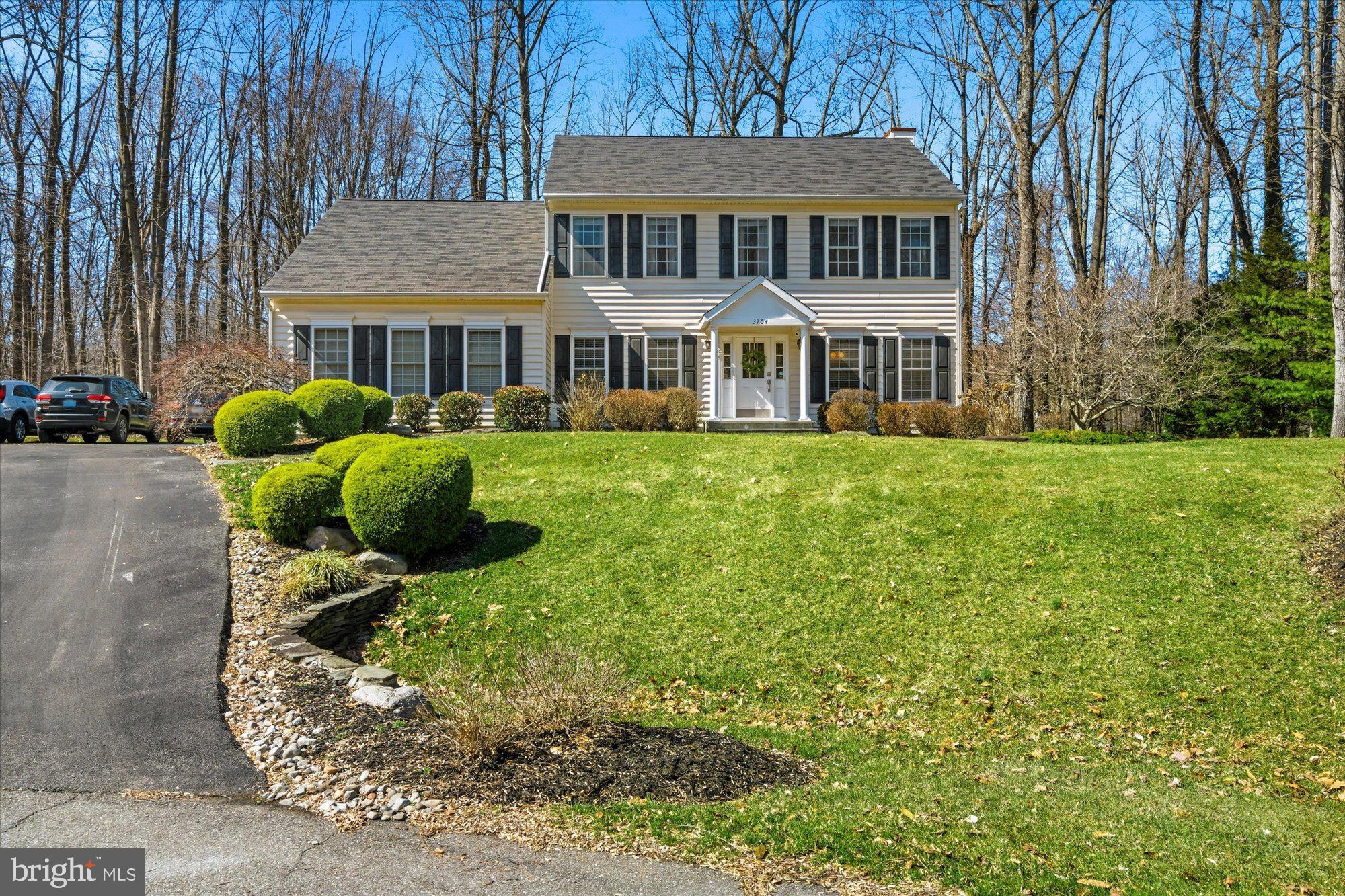 3704 EAGLES NEST COURT