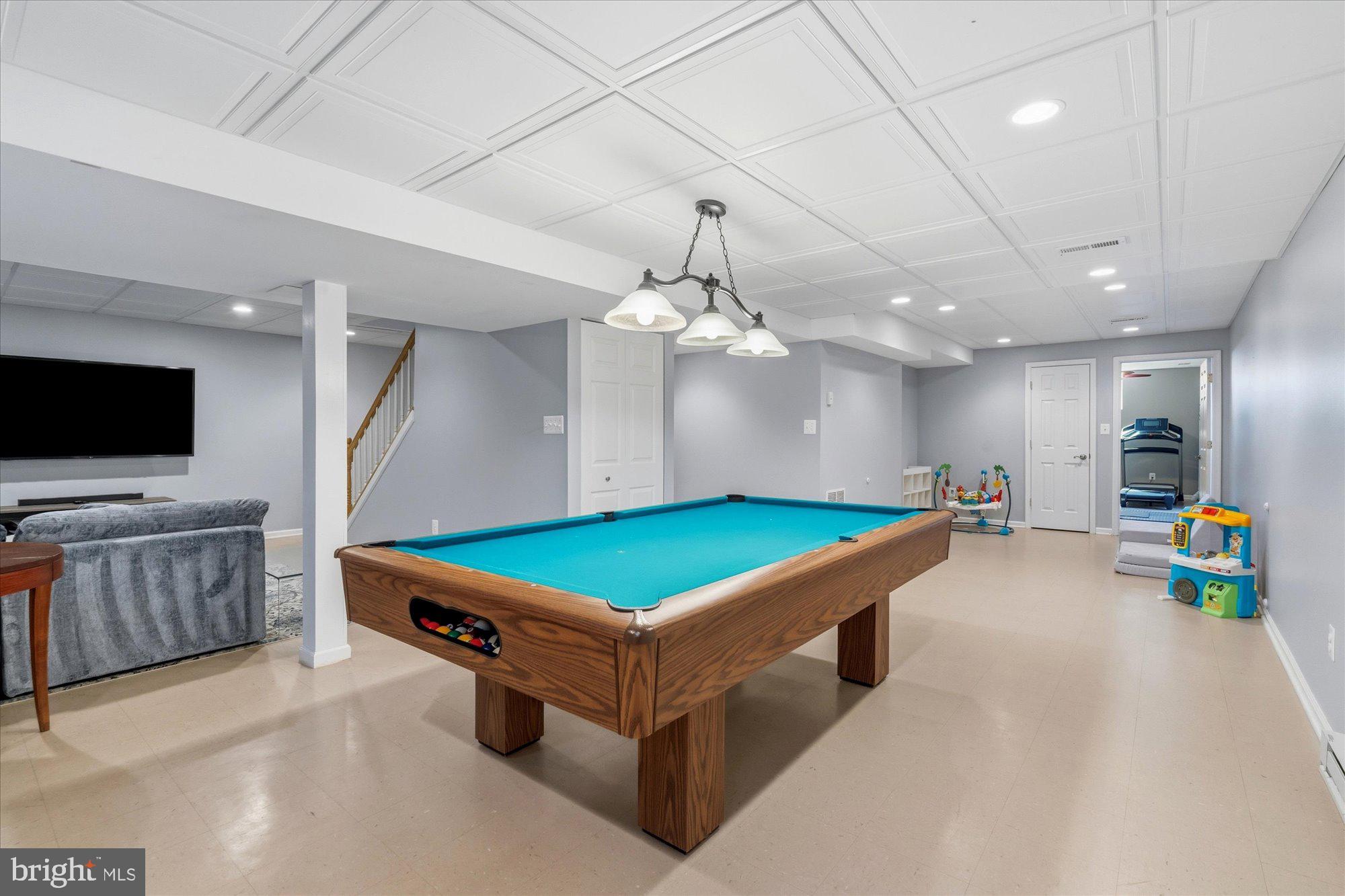 3704 EAGLES NEST COURT