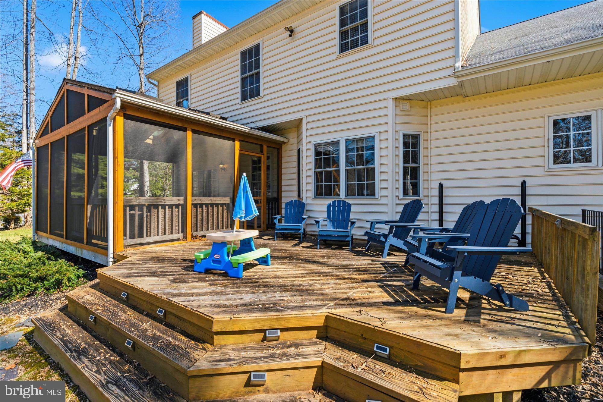 3704 EAGLES NEST COURT