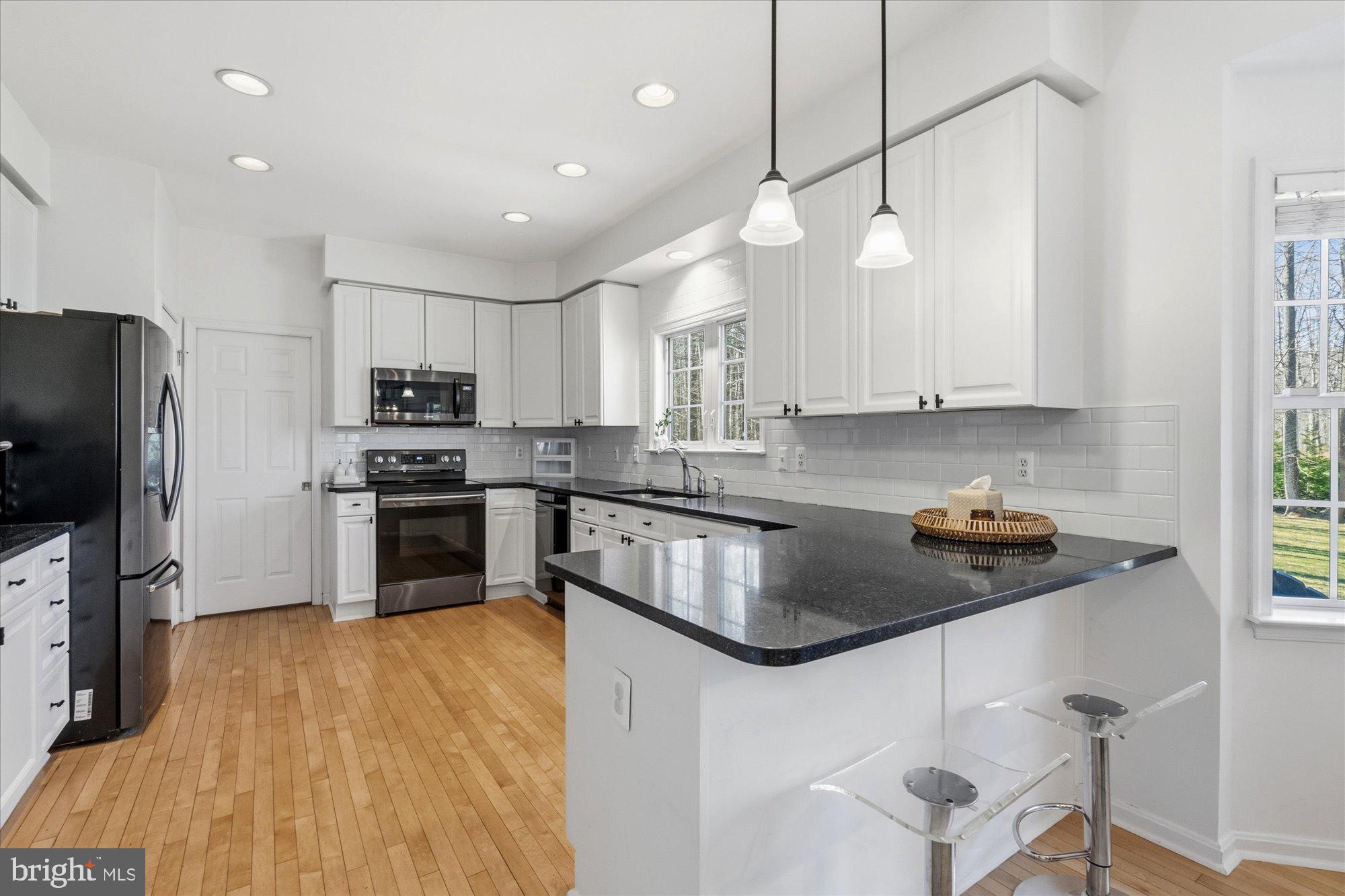 3704 EAGLES NEST COURT