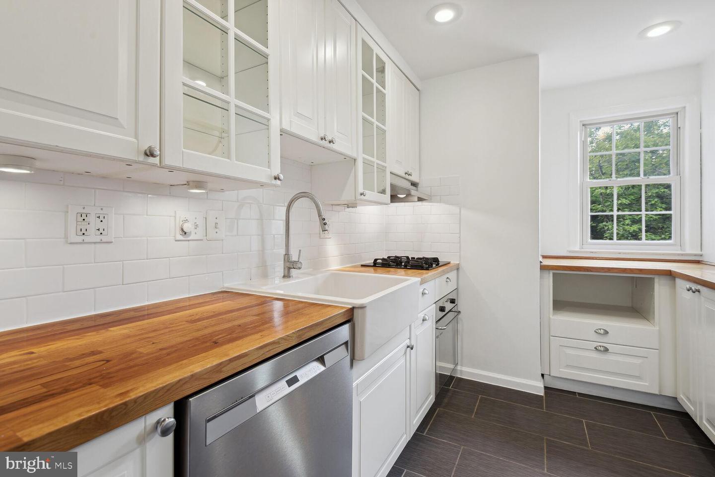 2312 Colston Dr #201