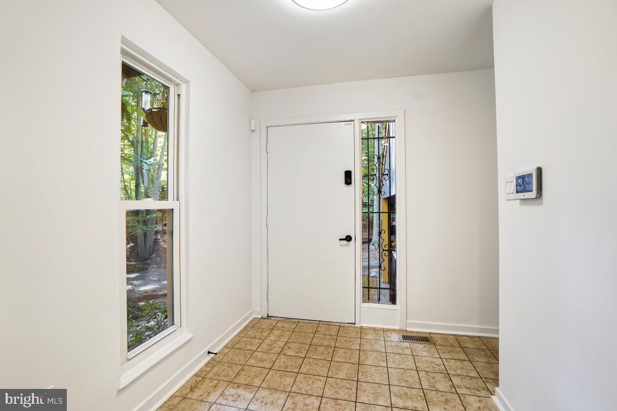 302 Mississippi Ave