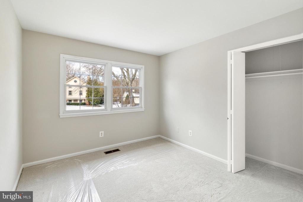 4921 Morning Glory Ct