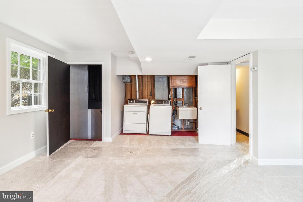 4921 Morning Glory Ct