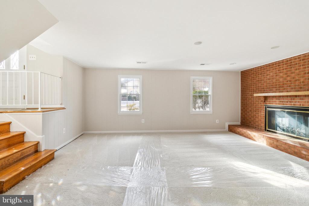 4921 Morning Glory Ct