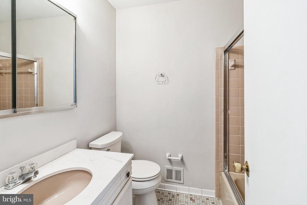 4921 Morning Glory Ct