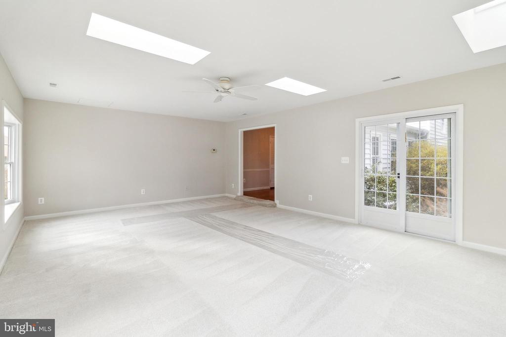 4921 Morning Glory Ct
