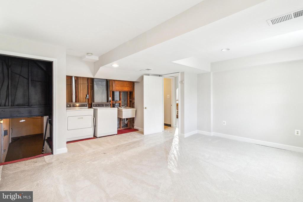 4921 Morning Glory Ct
