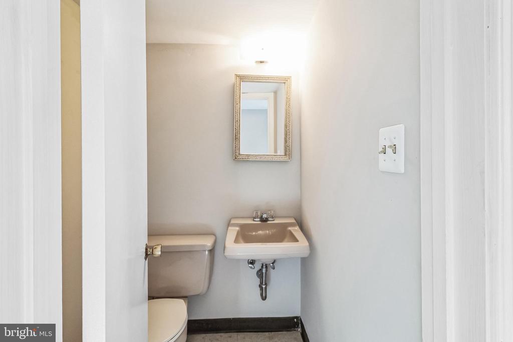4921 Morning Glory Ct