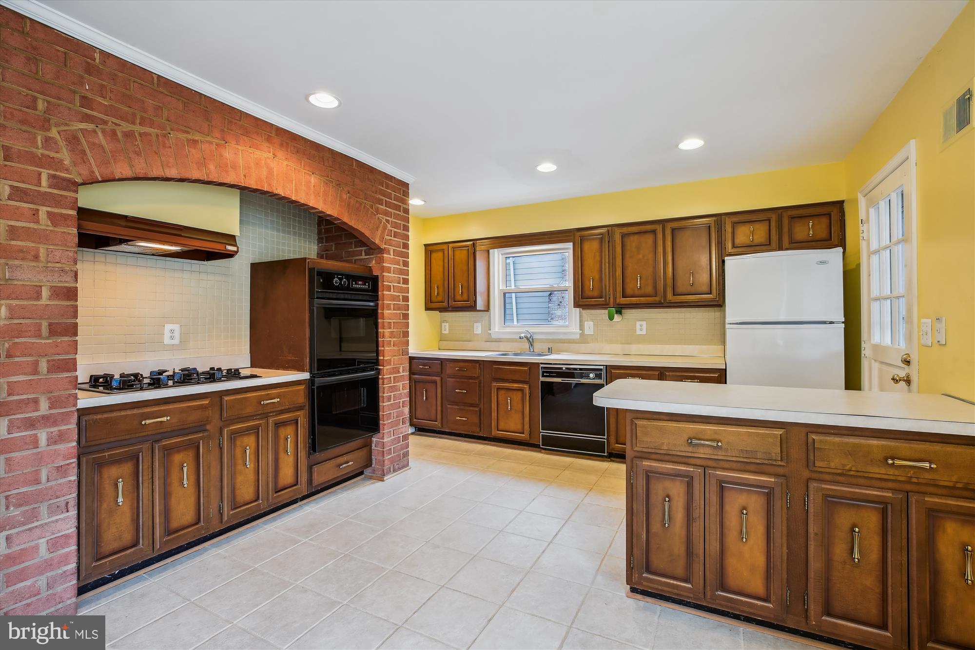 10612 Democracy Ln