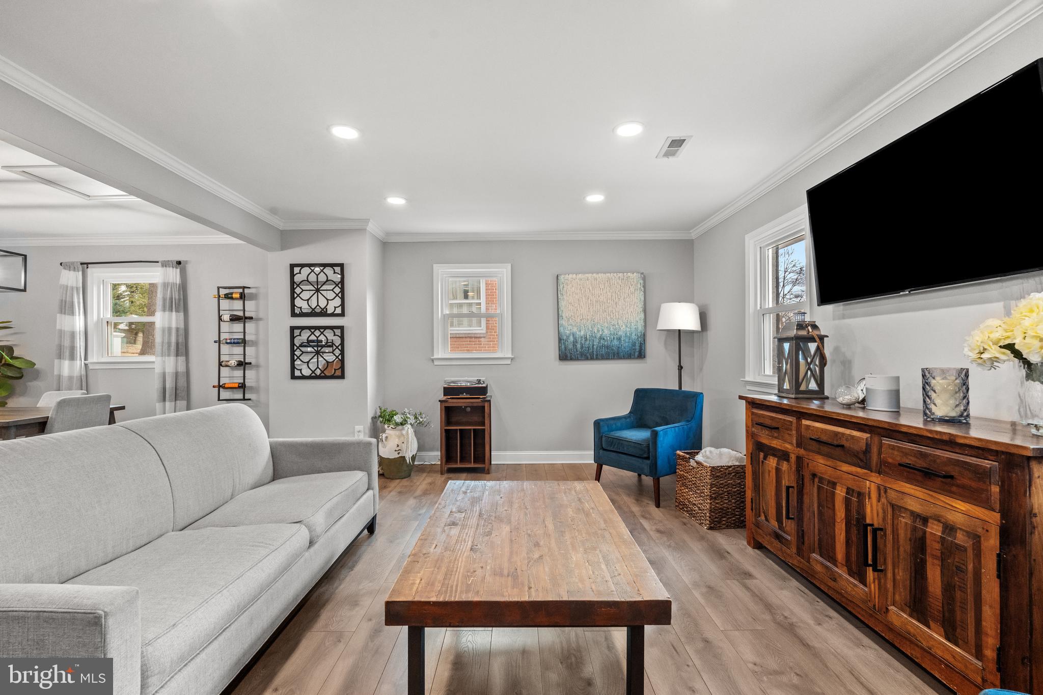 803 Orange Dr