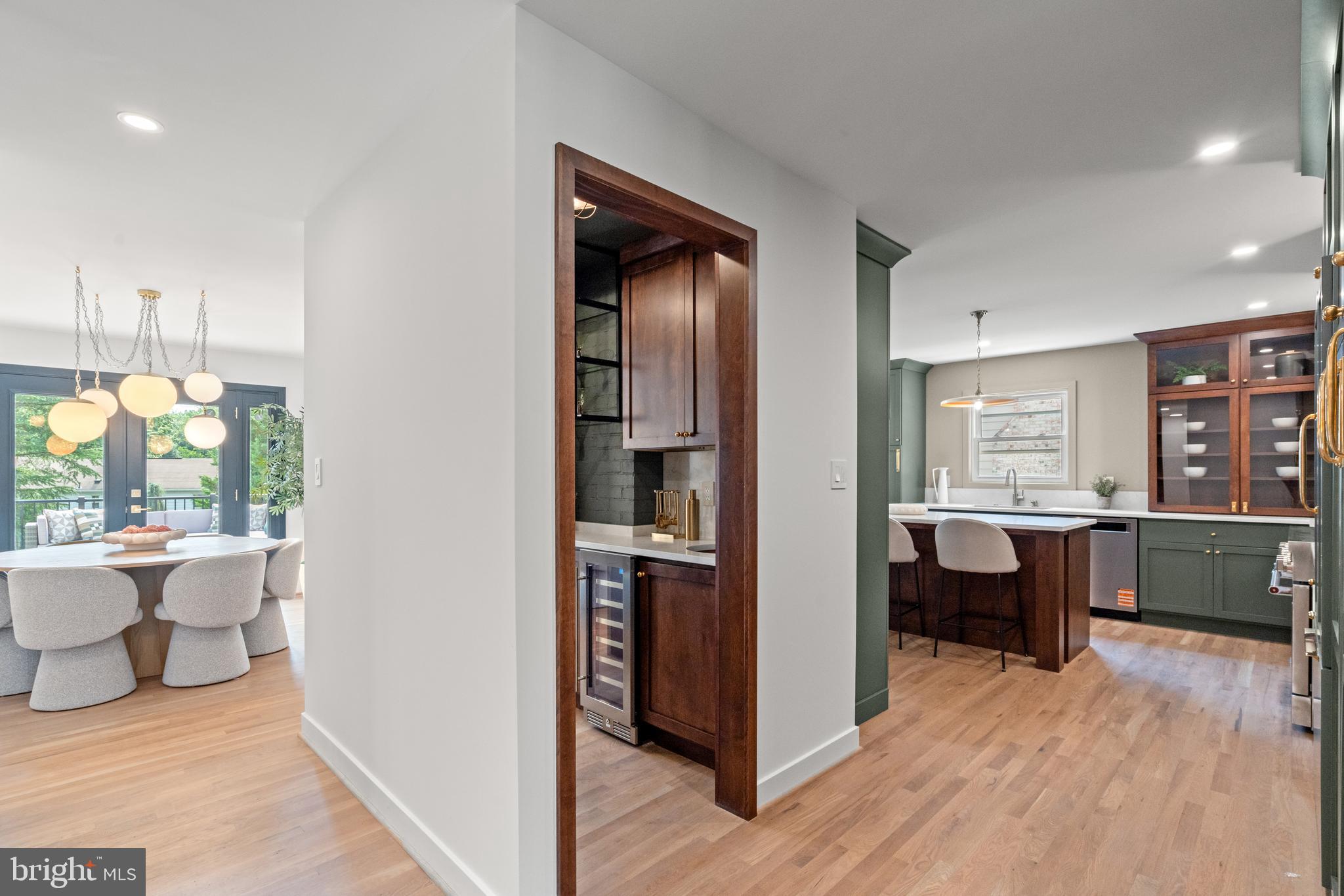 10612 DEMOCRACY LANE