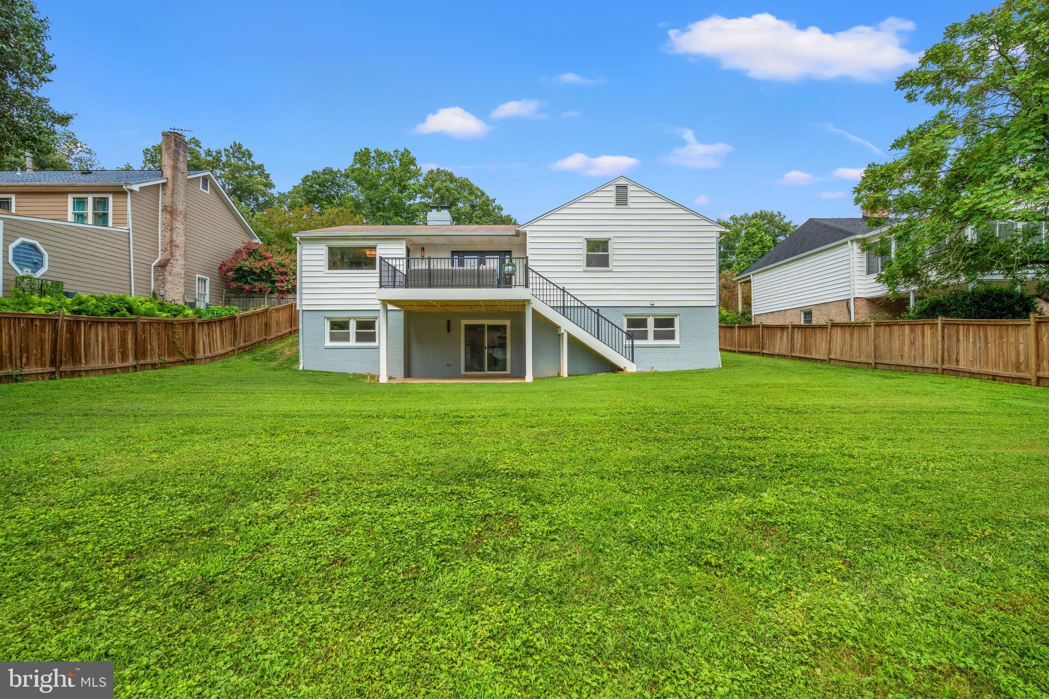 10612 DEMOCRACY LANE