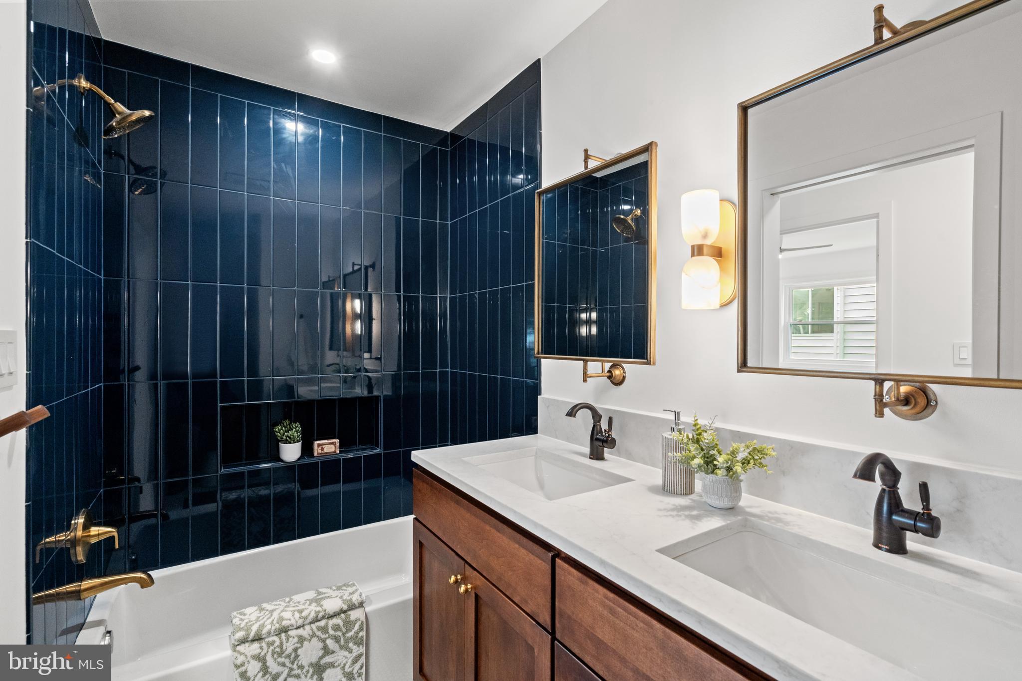 10612 DEMOCRACY LANE