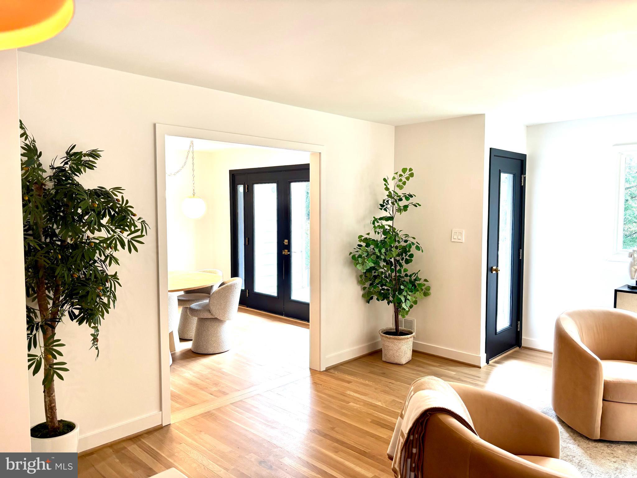 10612 DEMOCRACY LANE