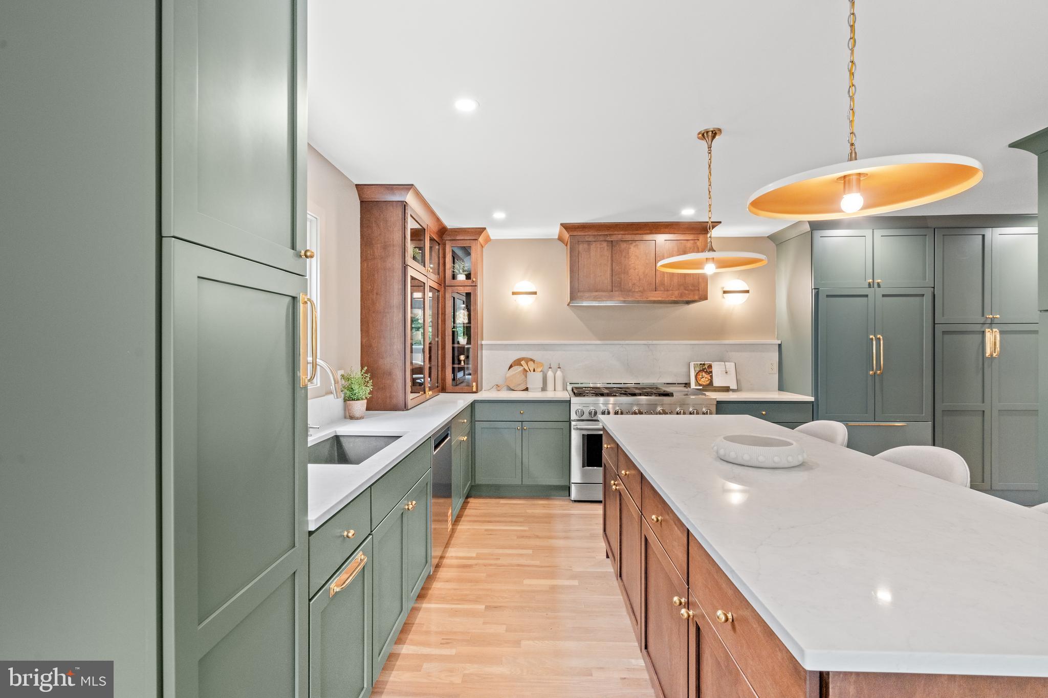 10612 DEMOCRACY LANE