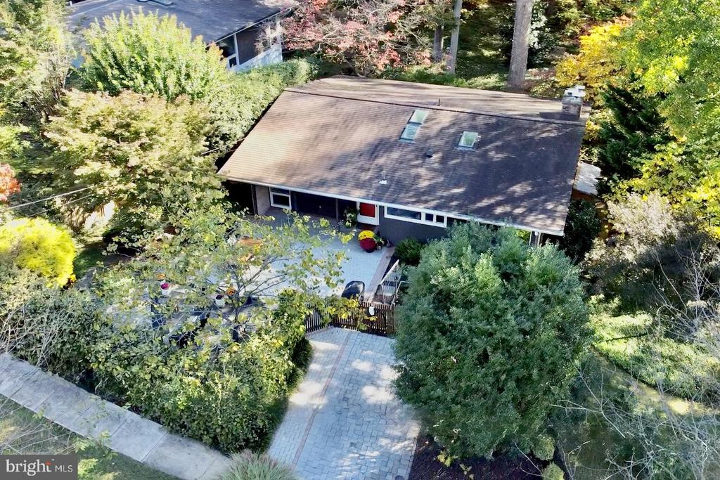 3610 SPRUELL DRIVE