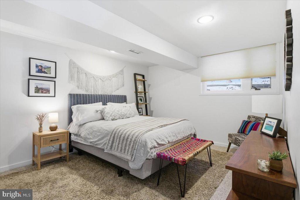 3610 SPRUELL DRIVE