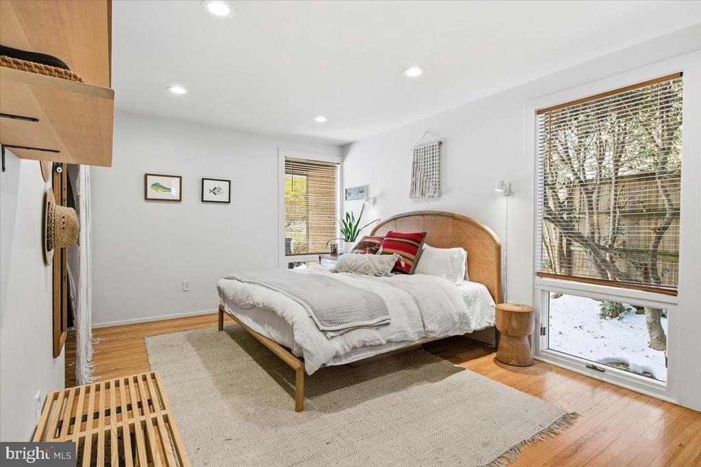 3610 SPRUELL DRIVE
