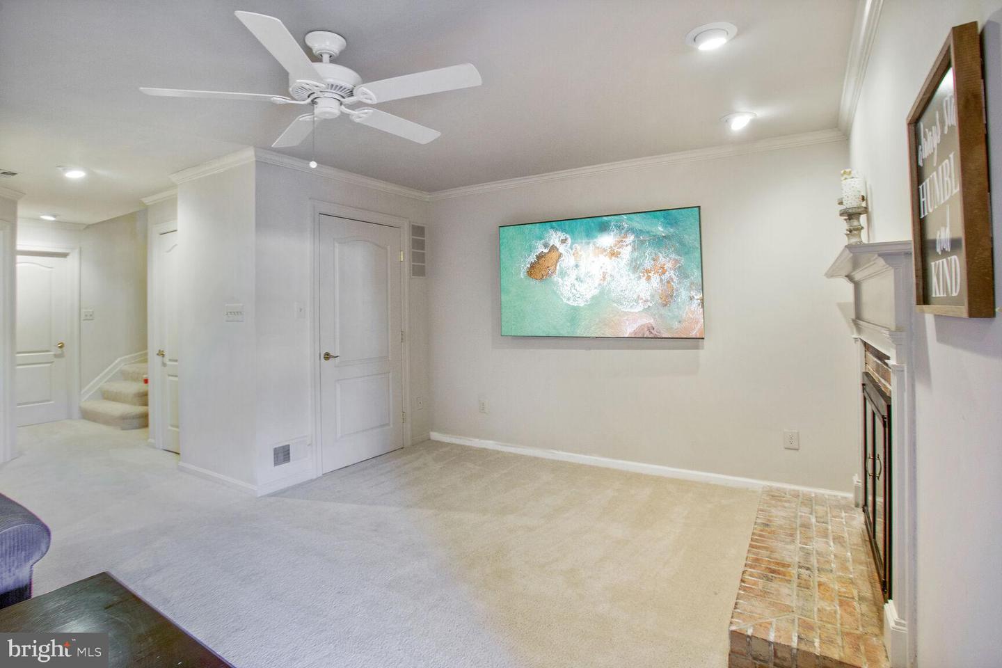 1135 Quaker Hill Ct