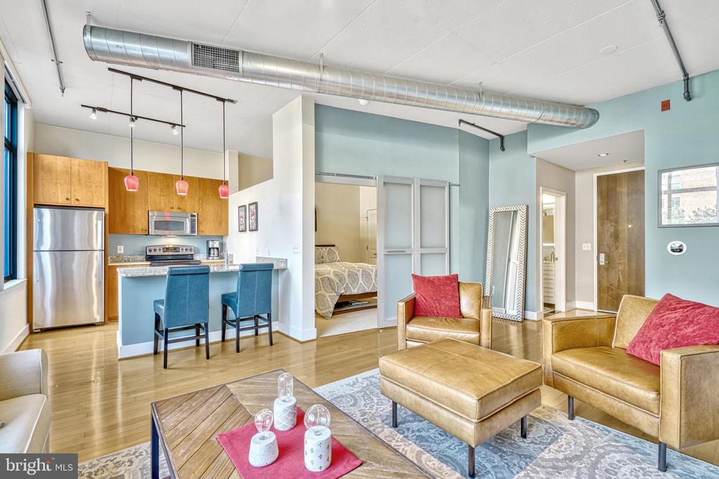 520 John Carlyle St #226