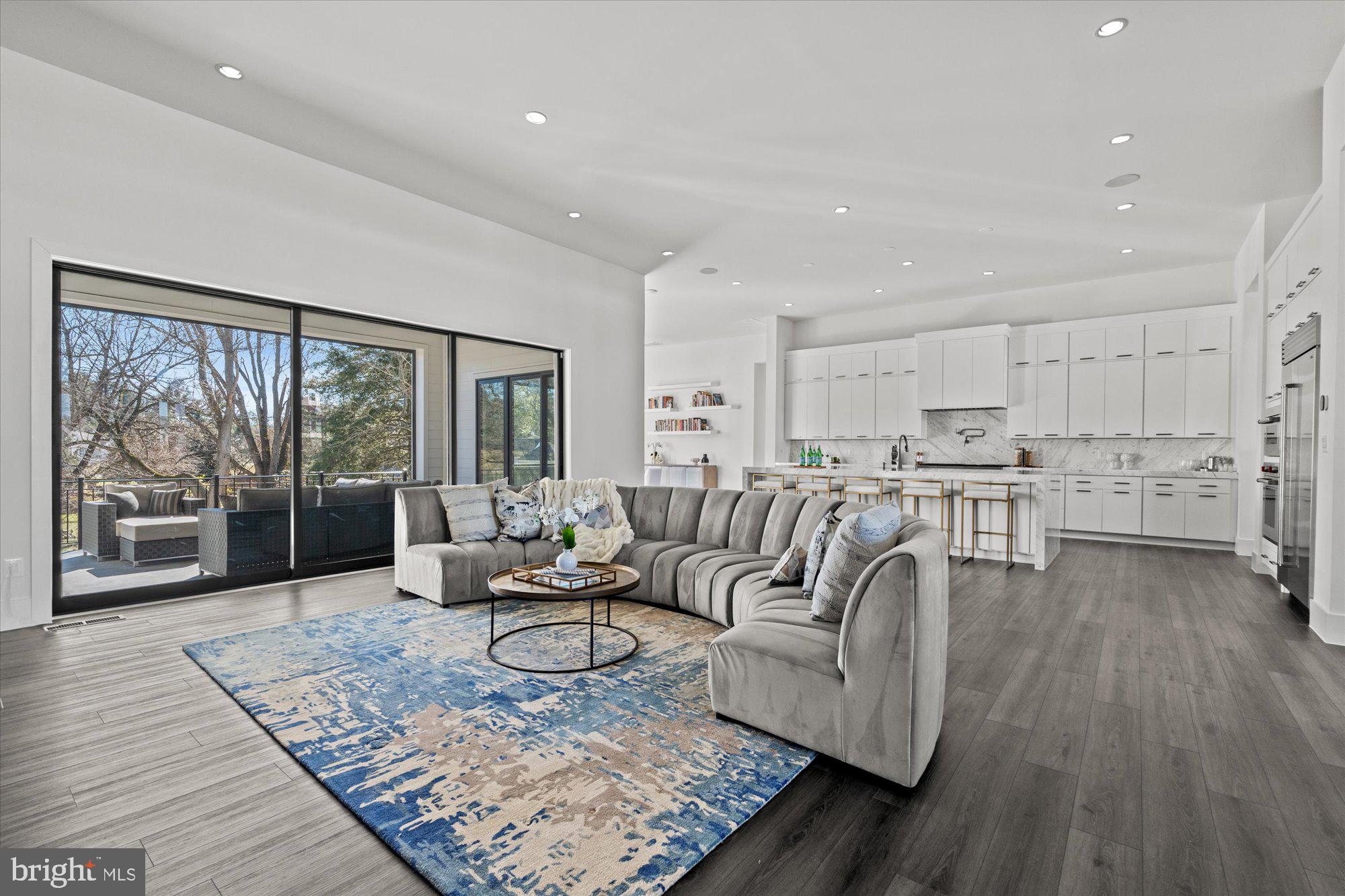 1221 Riley Preserve Ct