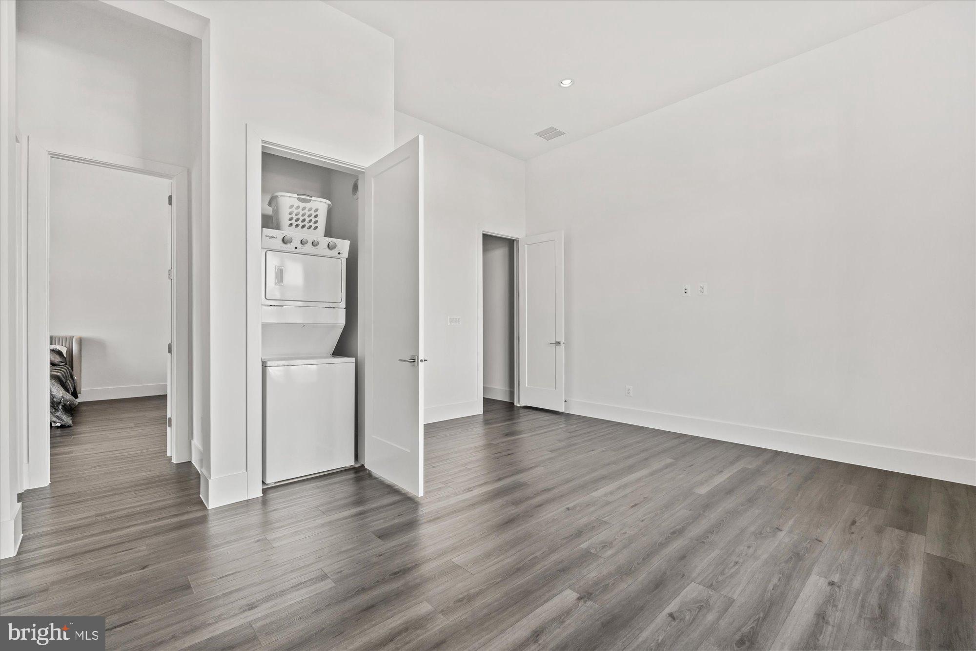 1221 Riley Preserve Ct