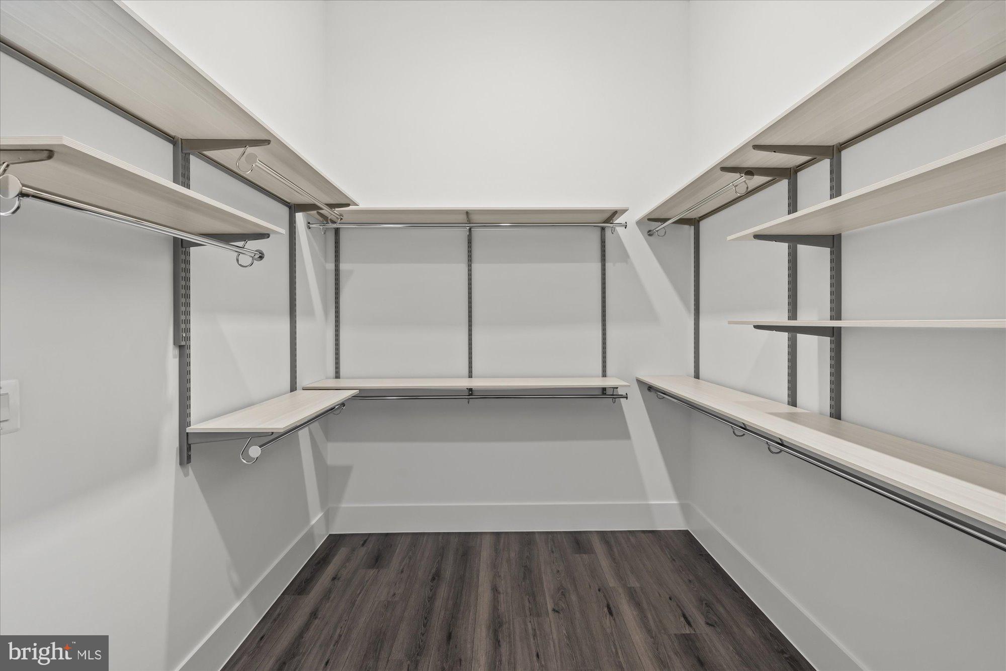 1221 Riley Preserve Ct