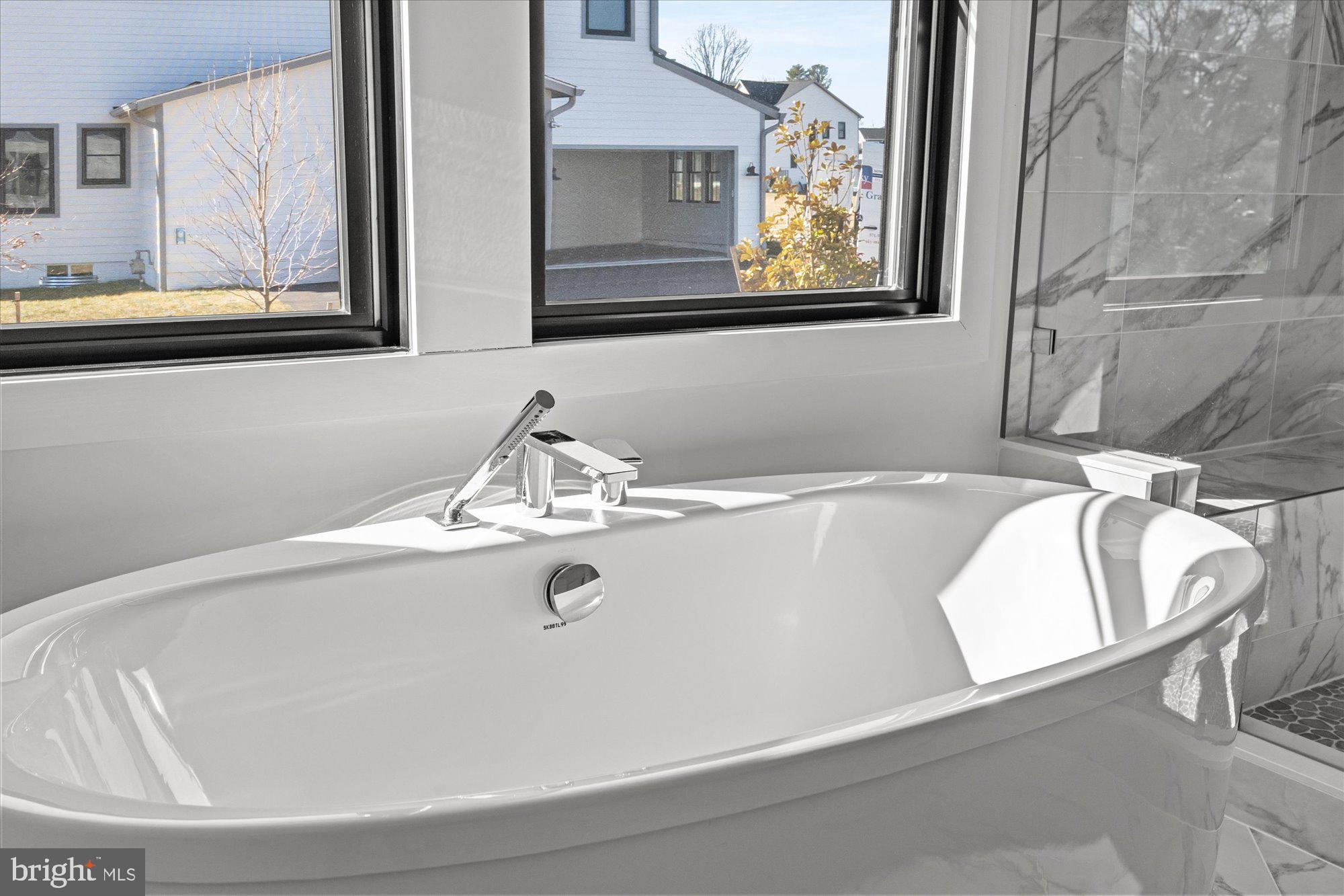 1221 Riley Preserve Ct