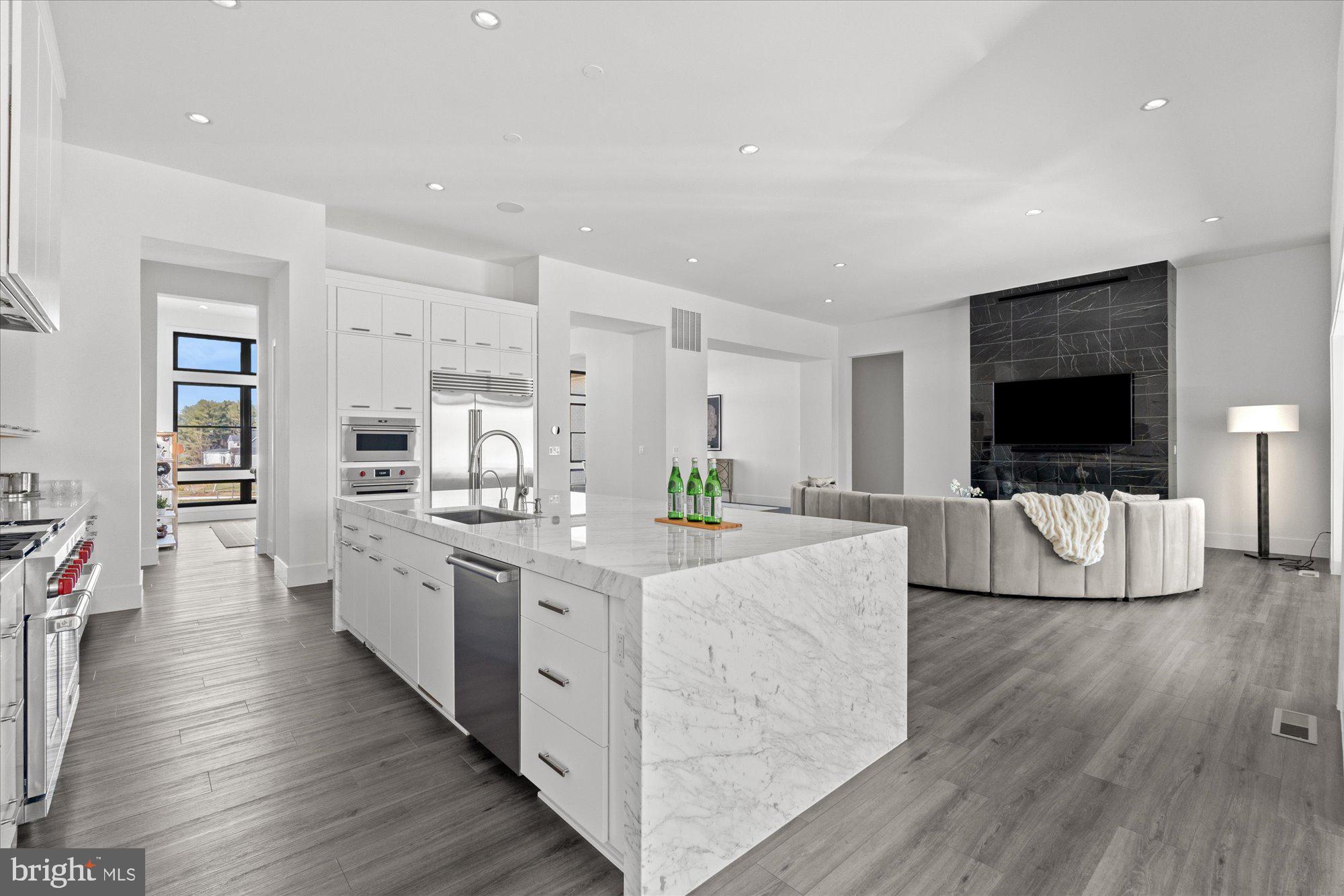 1221 Riley Preserve Ct