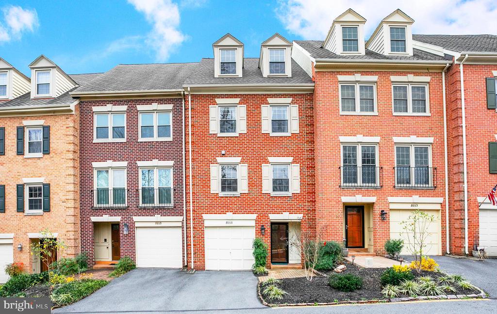 5115 Skyline Village Ct
