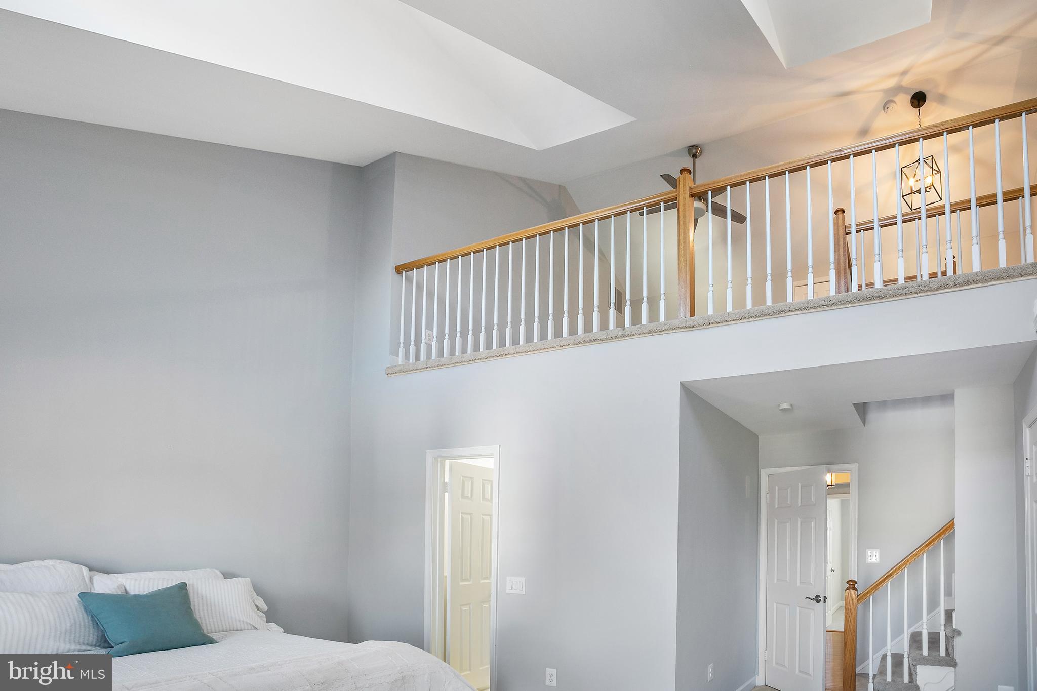 5115 Skyline Village Ct