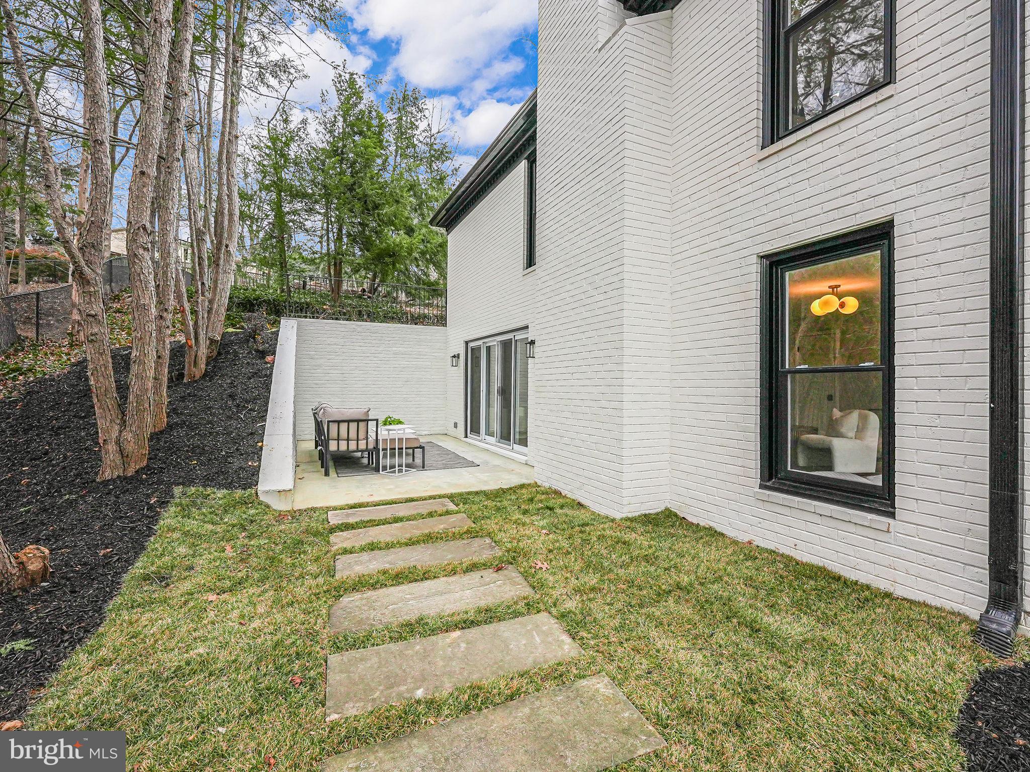 7401 Fort Hunt Rd