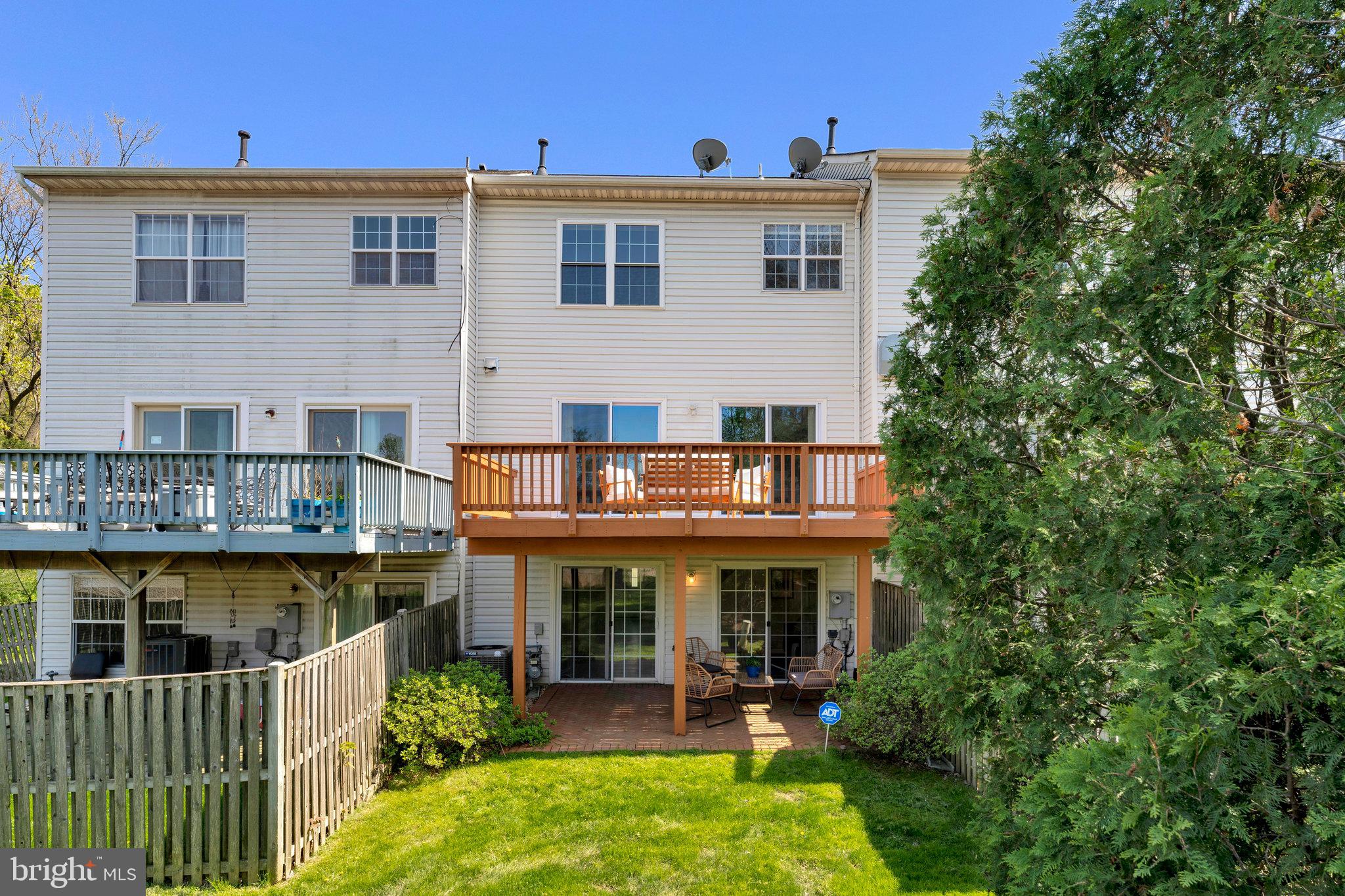 2749 Cedar Crossing Ln