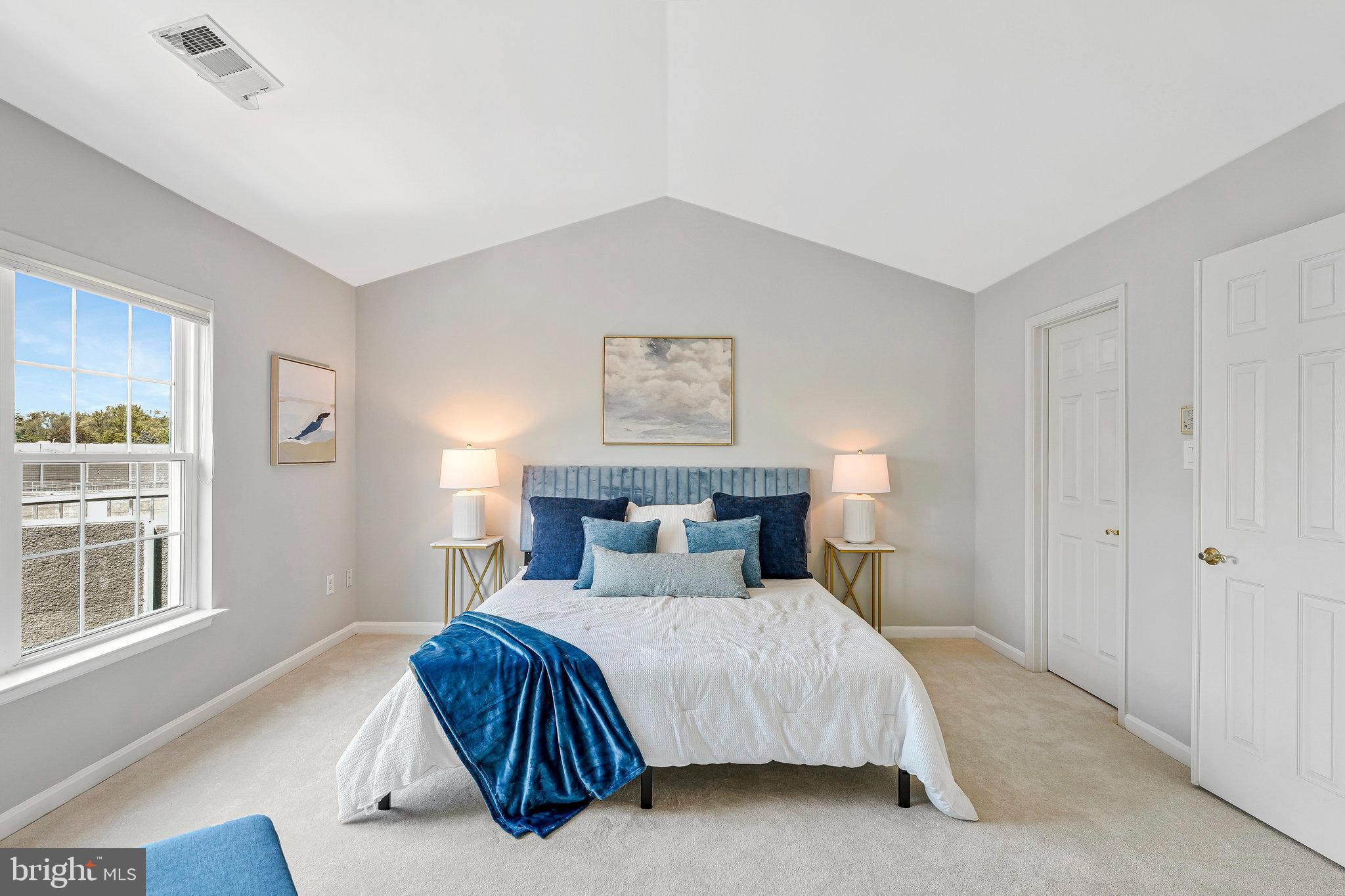 2749 Cedar Crossing Ln