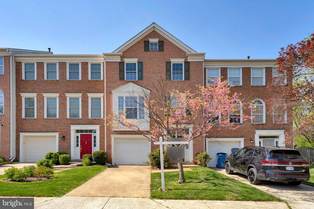 2749 Cedar Crossing Ln