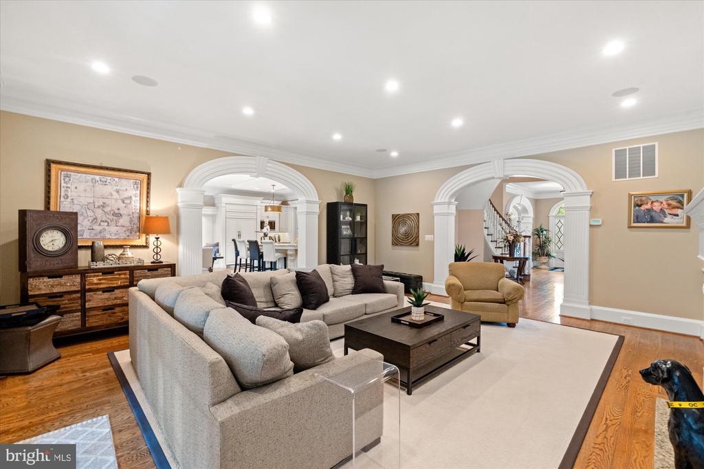 3109 WHIMBRELL COURT