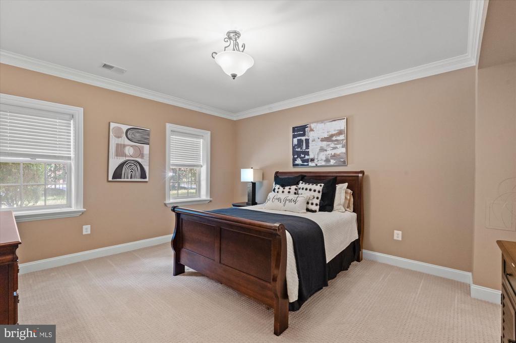 3109 WHIMBRELL COURT